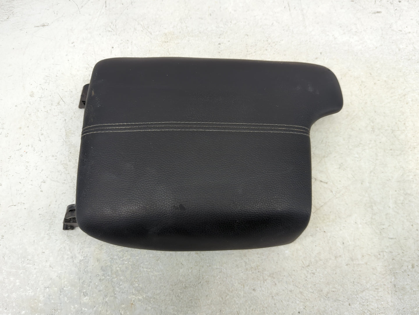 2014 Honda Accord Center Console Armrest Cover Lid Fits OEM Used Auto Parts - Oemusedautoparts1.com