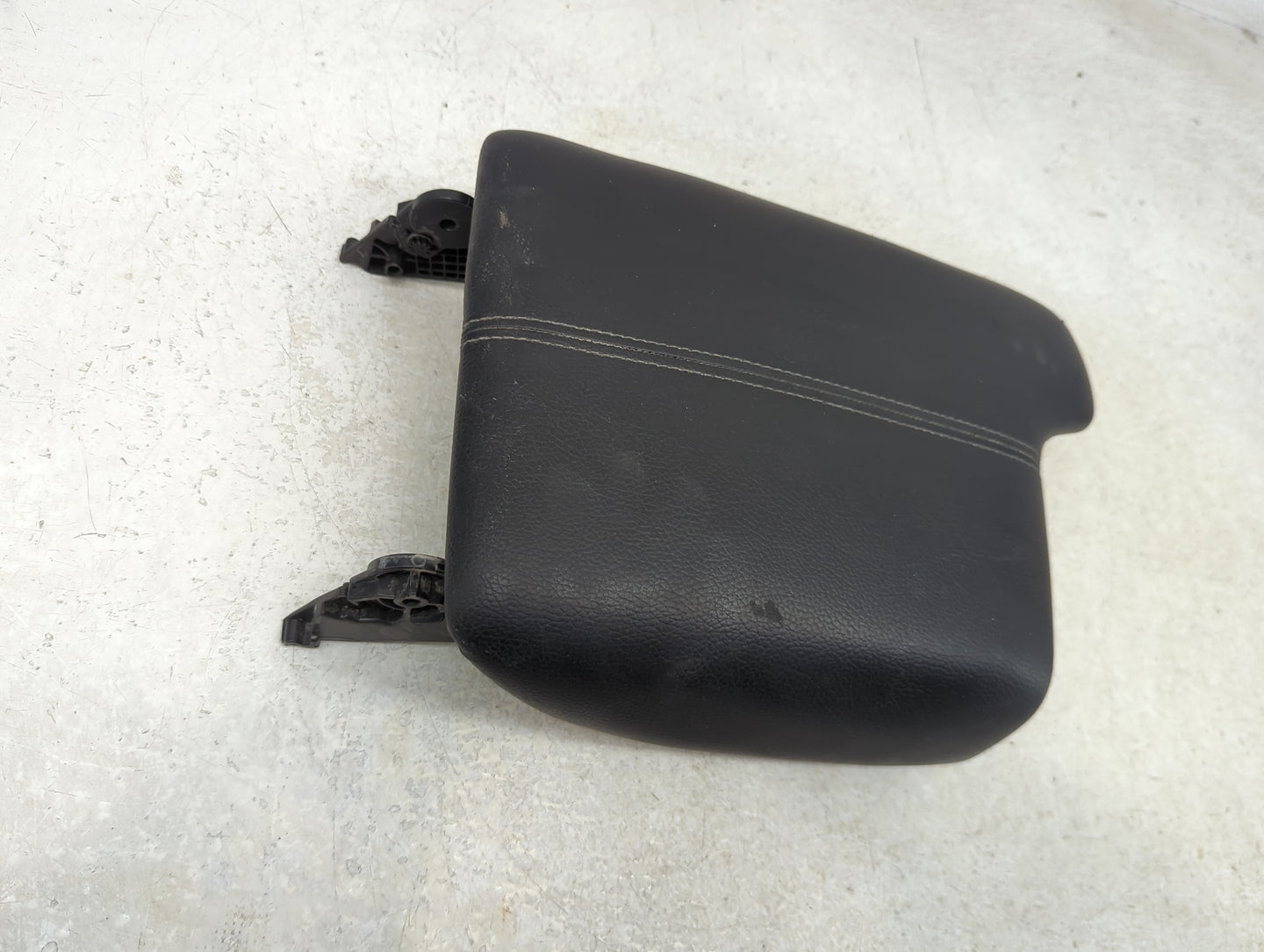 2014 Honda Accord Center Console Armrest Cover Lid Fits OEM Used Auto Parts - Oemusedautoparts1.com