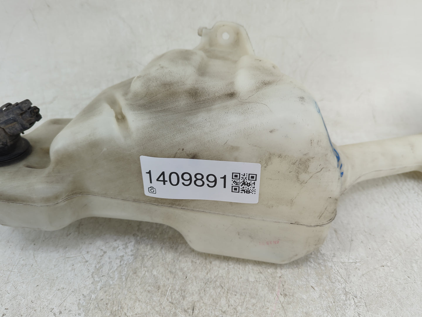 2013-2017 Honda Accord Windshield Washer Fluid Reservoir Bottle Oem - Oemusedautoparts1.com