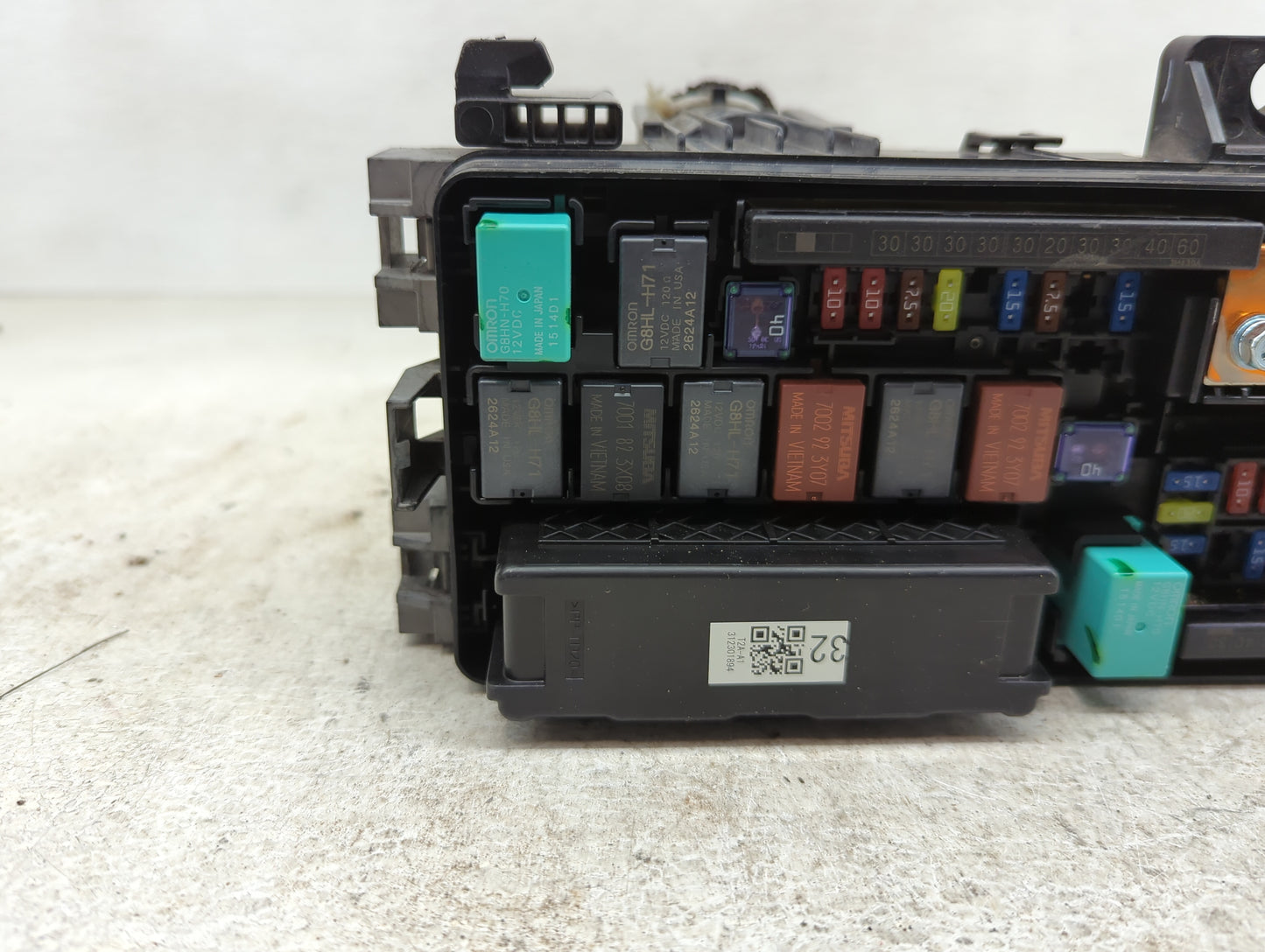 2013-2017 Honda Accord Fusebox Fuse Box Panel Relay Module Fits Fits 2013 2014 2015 2016 2017 OEM Used Auto Parts - Oemuseda