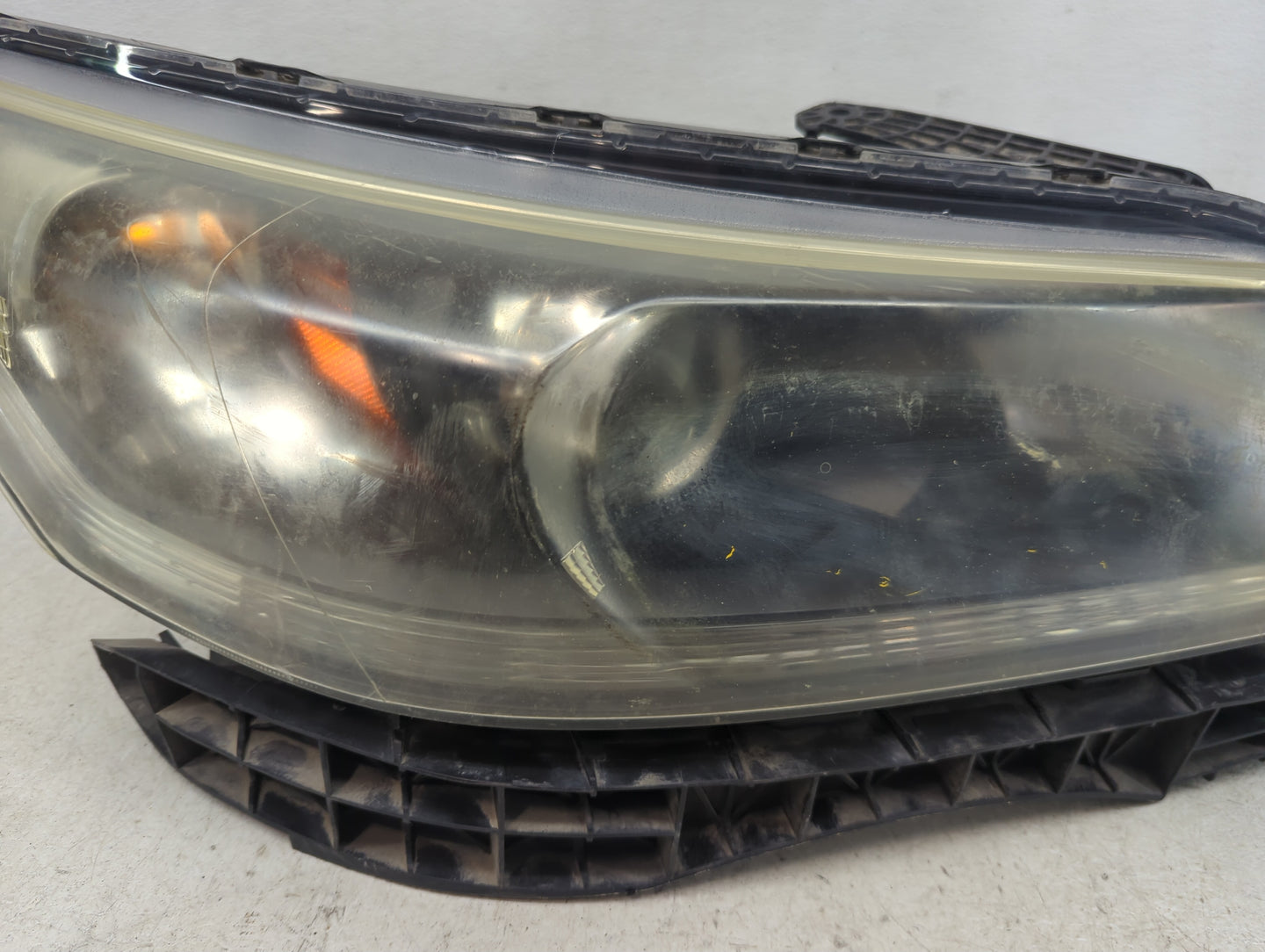 2013-2015 Honda Accord Passenger Right Oem Head Light Headlight Lamp - Oemusedautoparts1.com