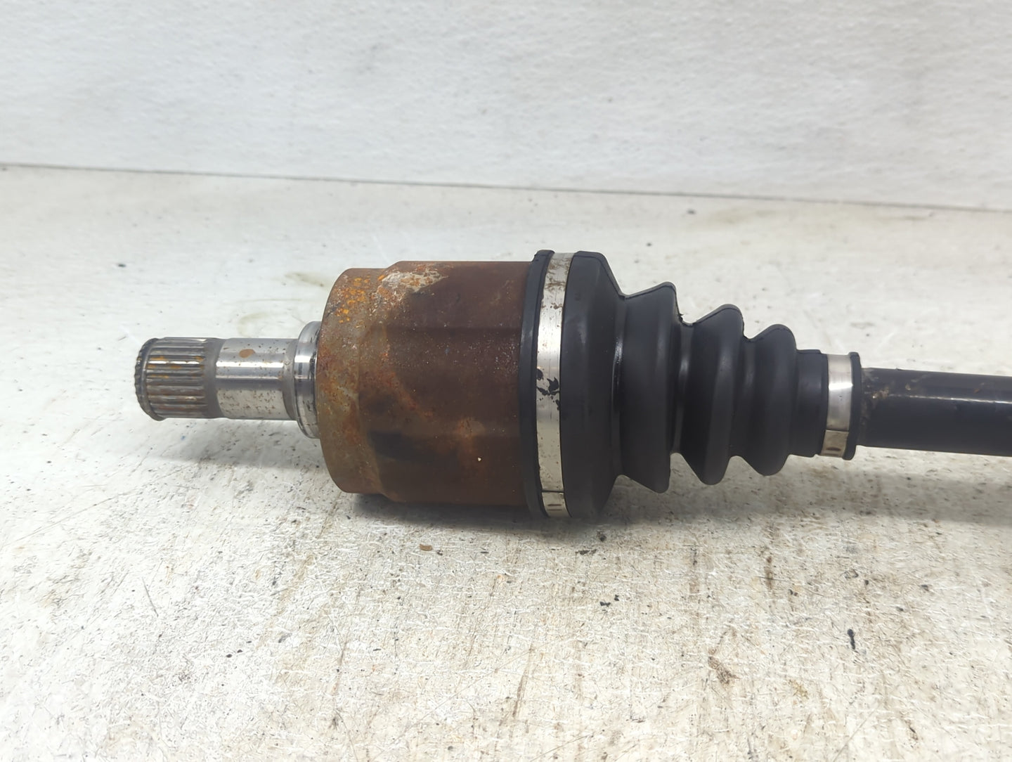 2013-2014 Honda Accord Axle Shaft Front Driver Cv C/v - Oemusedautoparts1.com