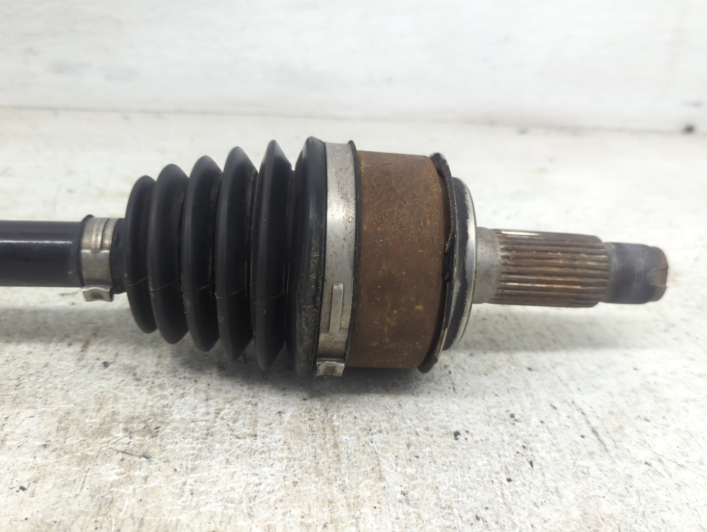 2013-2014 Honda Accord Axle Shaft Front Passenger Cv C/v - Oemusedautoparts1.com