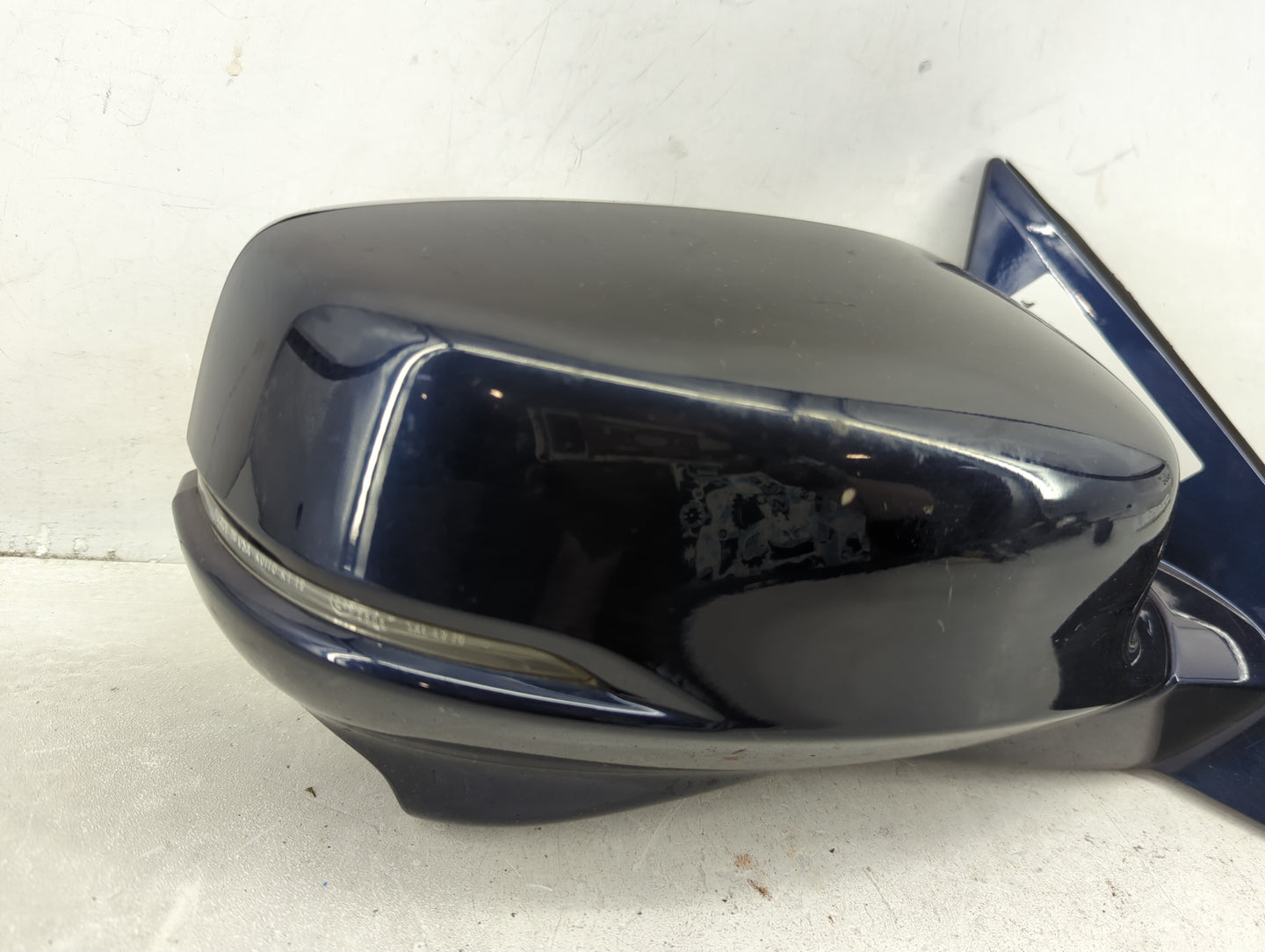 2013-2017 Honda Accord Passenger Side View Mirror - Right Door Mirror OEM Used - Oemusedautoparts1.com