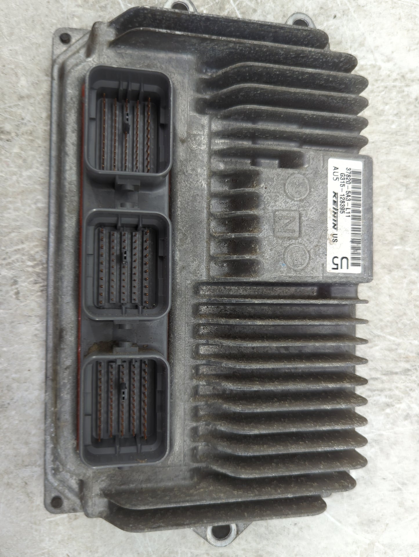 2014 Honda Accord PCM Engine Control Computer ECU ECM PCU OEM P/N:37820-5A3-L11 G315-128395 Fits OEM Used Auto Parts - Oemus
