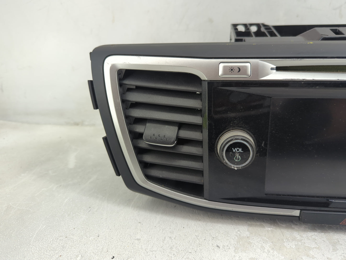 2013-2015 Honda Accord Radio AM FM Cd Player Receiver Replacement P/N:39101-T2A-A830-M1 MF834A0 Fits Fits 2013 2014 2015 OEM