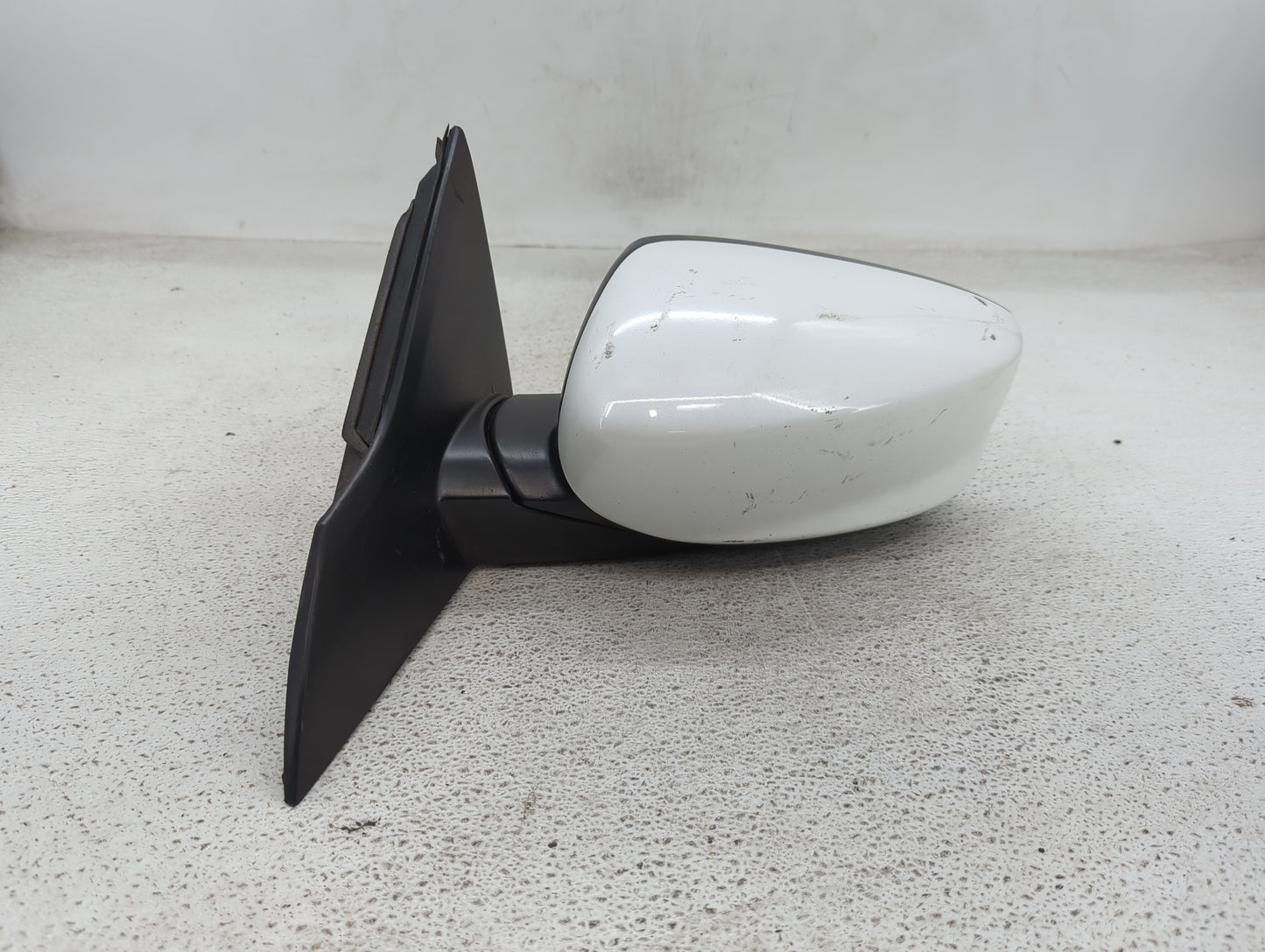 2013-2017 Honda Accord Driver Side View Mirror - Left Door Mirror OEM Used - Oemusedautoparts1.com