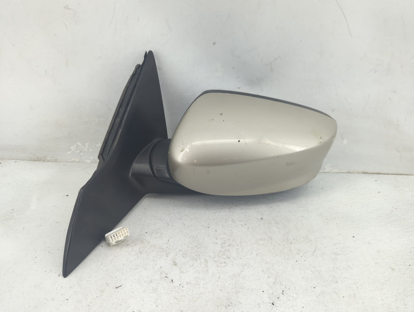 2013-2017 Honda Accord Driver Side View Mirror - Left Door Mirror OEM Used - Oemusedautoparts1.com
