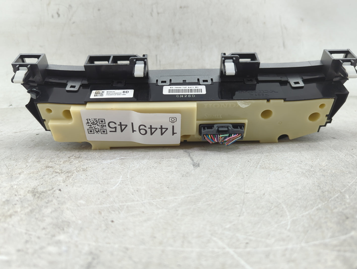 2013-2015 Honda Accord Climate Control Module Temperature AC/Heater Replacement P/N:79600T2FA411M1 Fits Fits 2013 2014 2015 