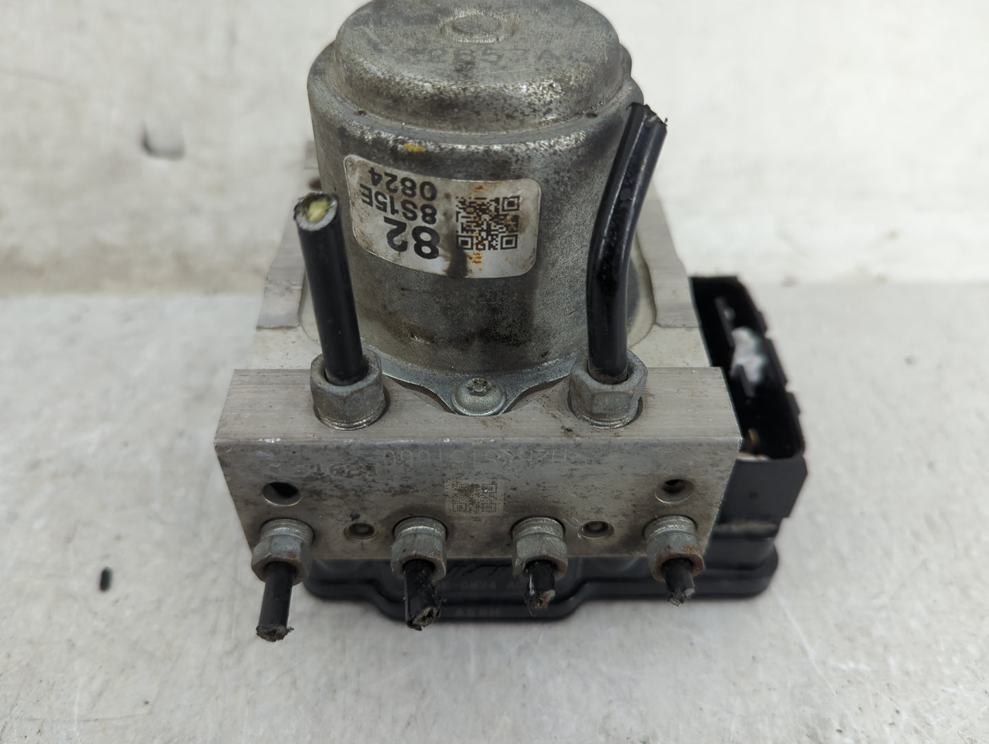 2014-2015 Honda Accord ABS Pump Control Module Replacement P/N:8S15E-0824 Fits Fits 2014 2015 OEM Used Auto Parts - Oemuseda