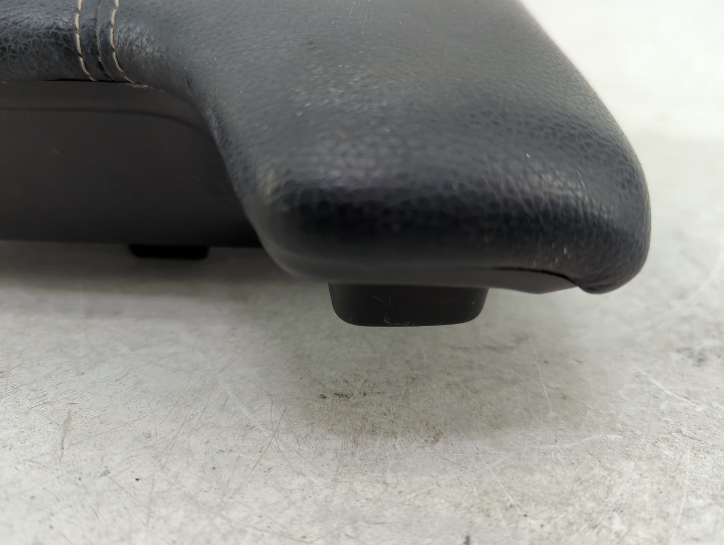 2014 Honda Accord Center Console Armrest Cover Lid Fits OEM Used Auto Parts - Oemusedautoparts1.com