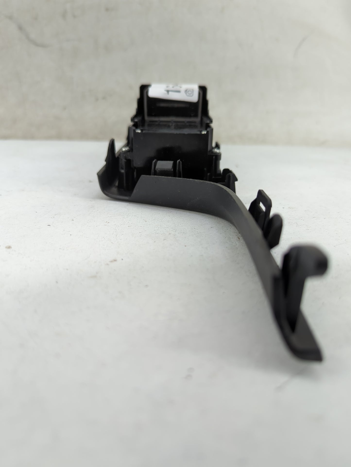 2013-2017 Honda Accord Master Power Window Switch Replacement Driver Side Left P/N:Y100004PS3 35760-T2A-A010-M1 Fits OEM Use