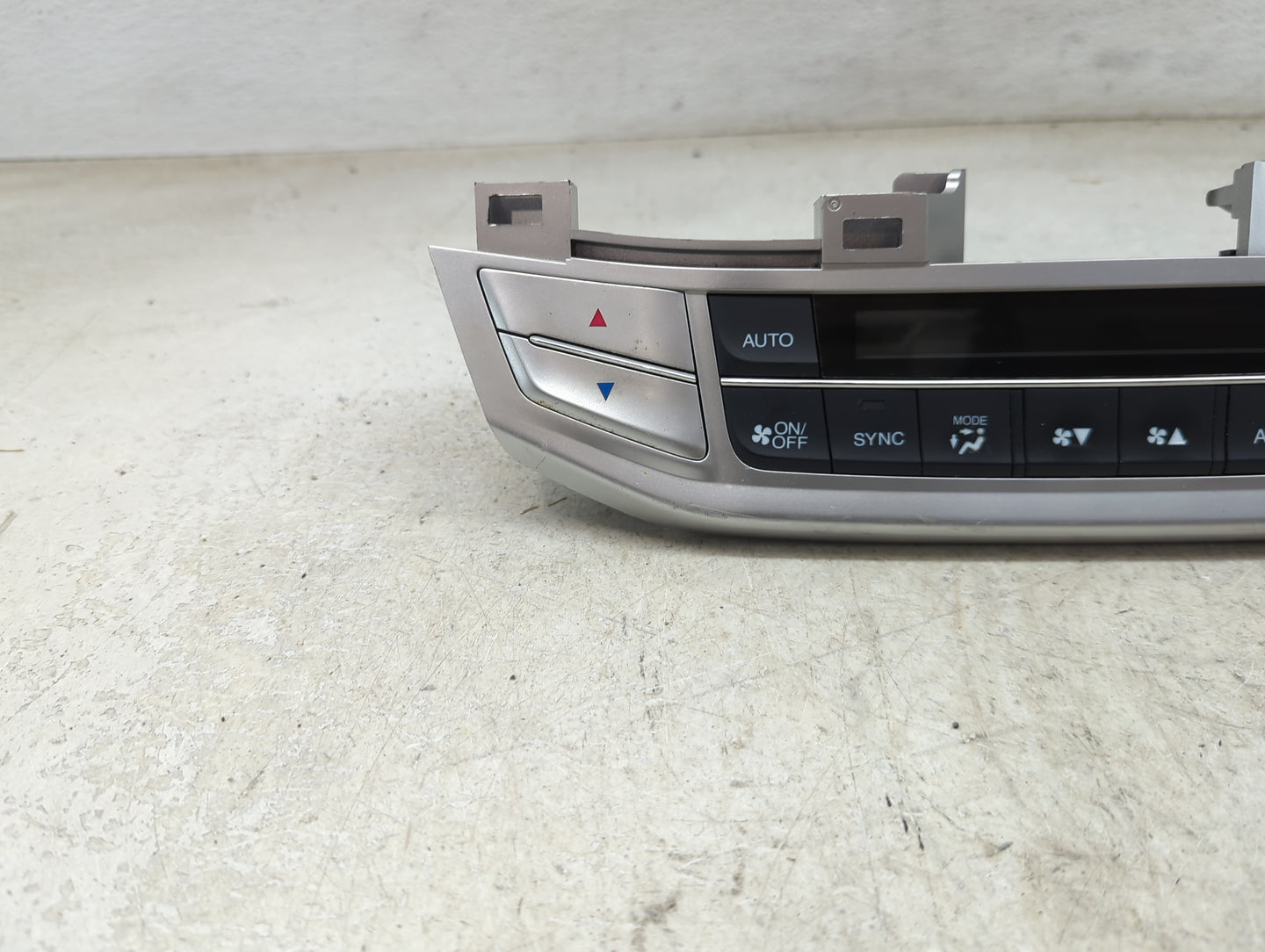 2013-2015 Honda Accord Climate Control Module Temperature AC/Heater Replacement P/N:79600T2FA611M1 Fits Fits 2013 2014 2015 
