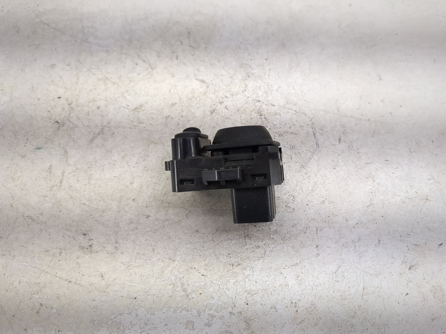 2014 Honda Accord Driver Left Door Mirror Power Switch - Oemusedautoparts1.com