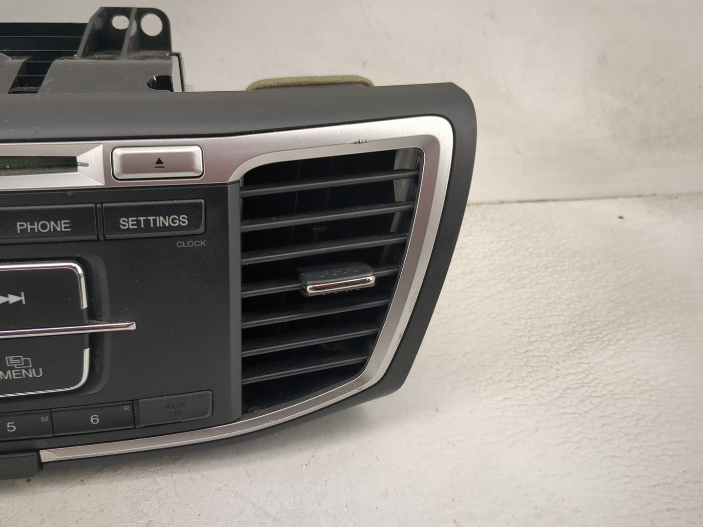 2013-2015 Honda Accord Radio AM FM Cd Player Receiver Replacement P/N:39100-T2A-A120 DEH-3138 Fits Fits 2013 2014 2015 OEM U