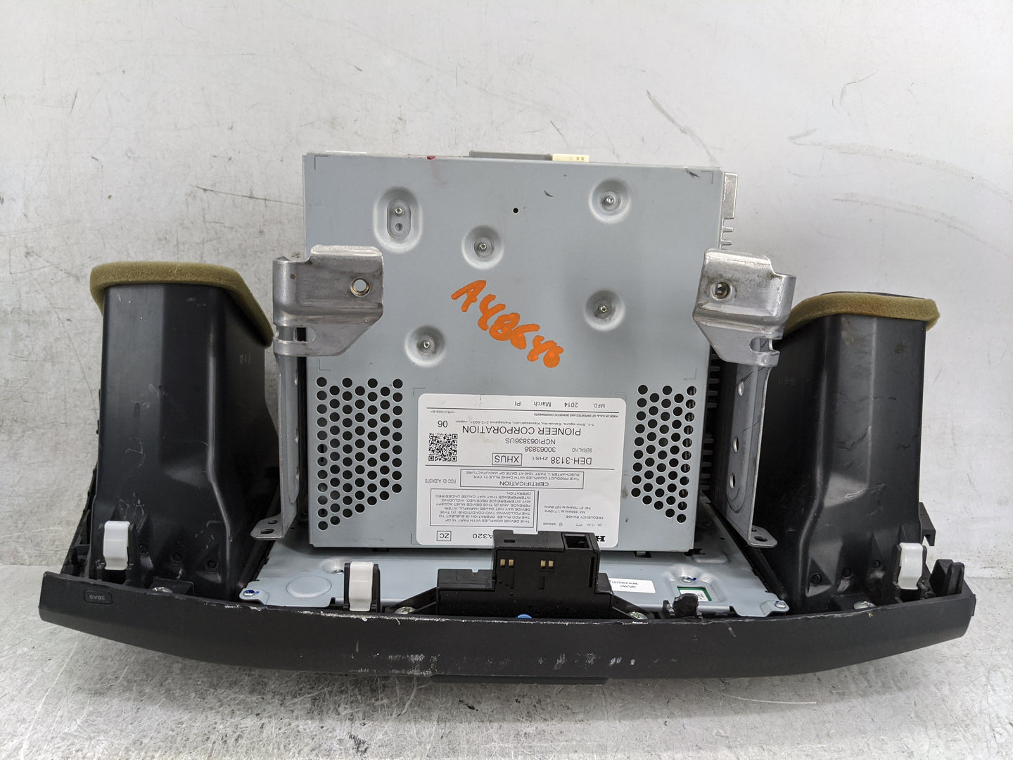 2013-2015 Honda Accord Radio AM FM Cd Player Receiver Replacement P/N:DEH-3138 AJDK070, 30063836 Fits Fits 2013 2014 2015 OE