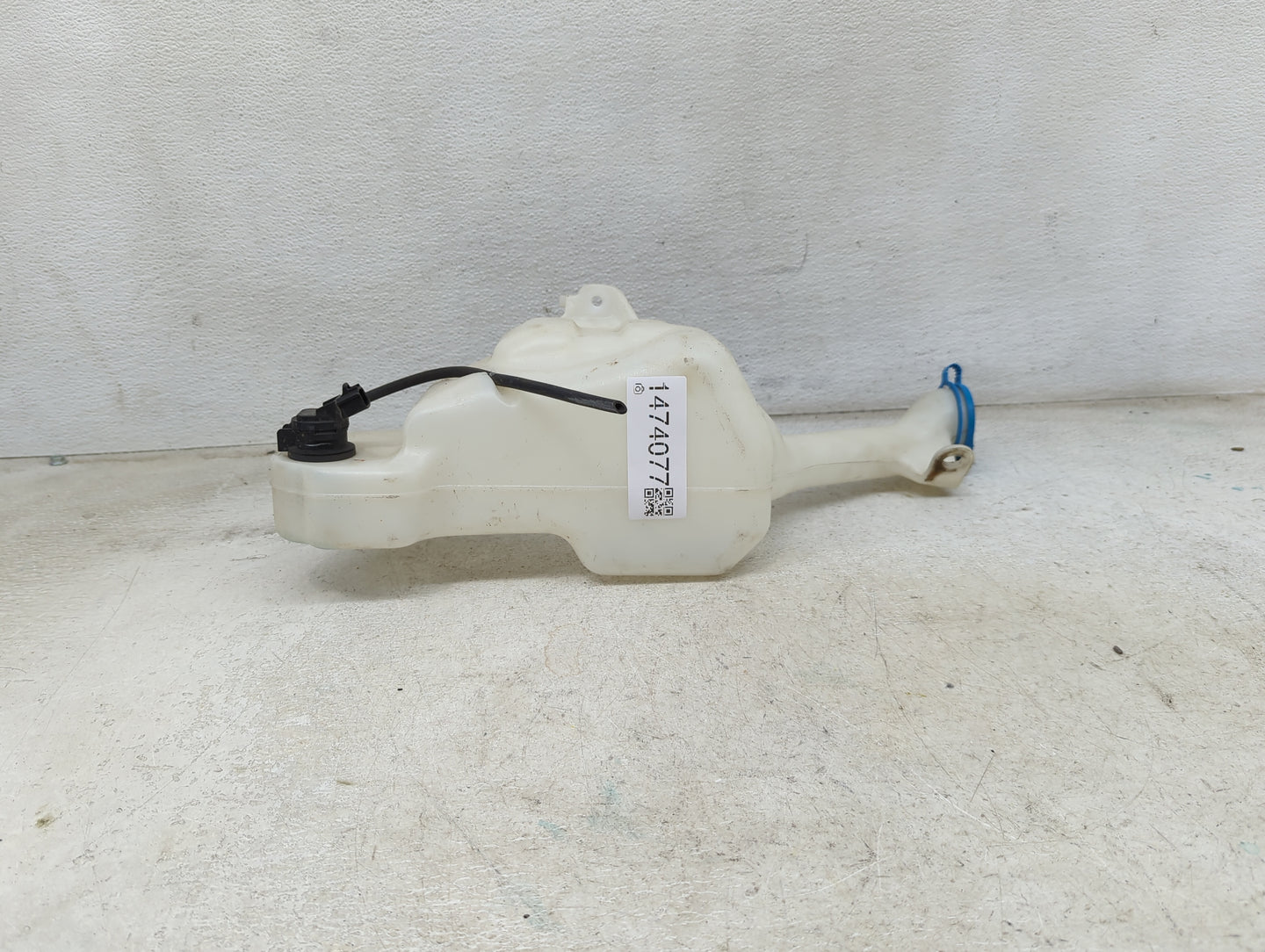 2013-2017 Honda Accord Windshield Washer Fluid Reservoir Bottle Oem 1474077 - Oemusedautoparts1.com