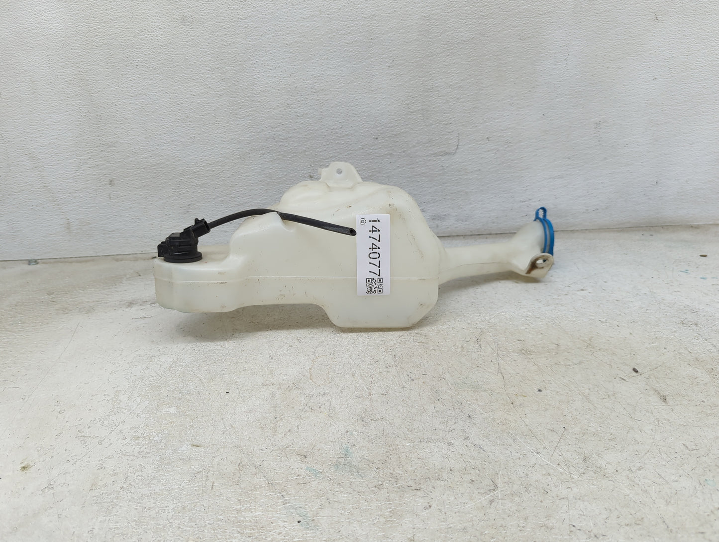 2013-2017 Honda Accord Windshield Washer Fluid Reservoir Bottle Oem 1474077 - Oemusedautoparts1.com