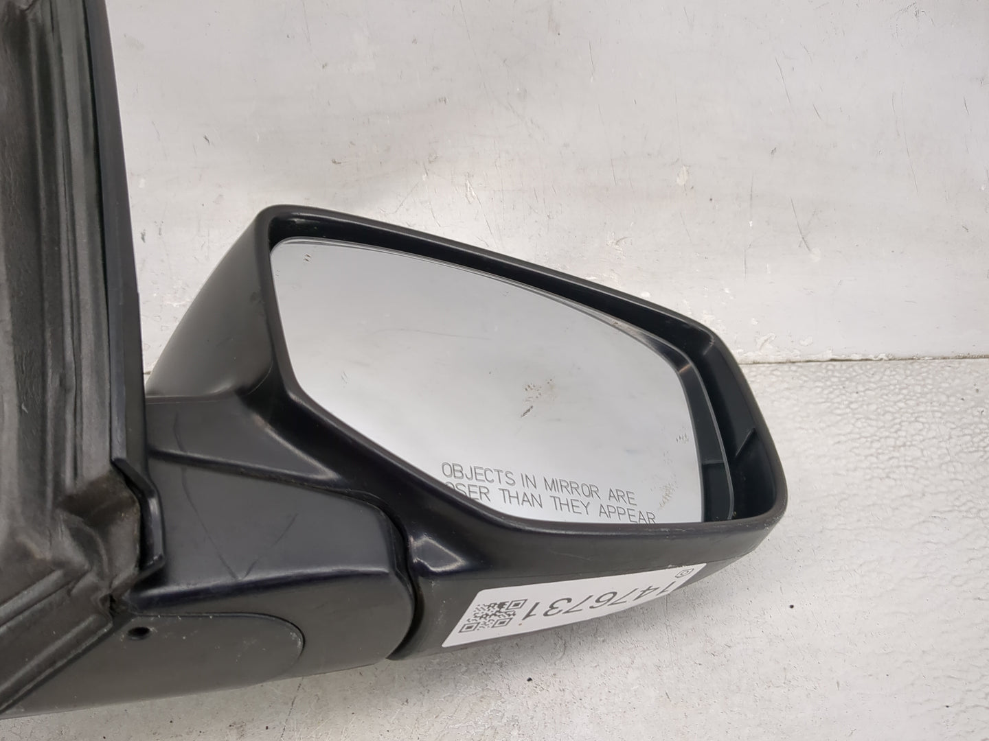 2013-2017 Honda Accord Passenger Side View Mirror - Right Door Mirror OEM Used - Oemusedautoparts1.com
