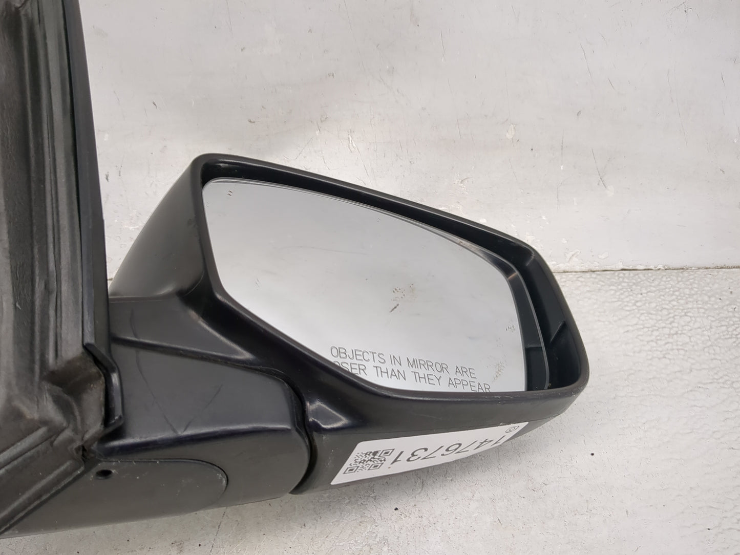 2013-2017 Honda Accord Passenger Side View Mirror - Right Door Mirror OEM Used - Oemusedautoparts1.com