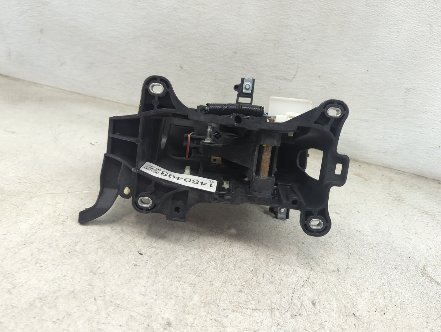 2014 Honda Accord Floor Console Assembly Shifter Black - Oemusedautoparts1.com