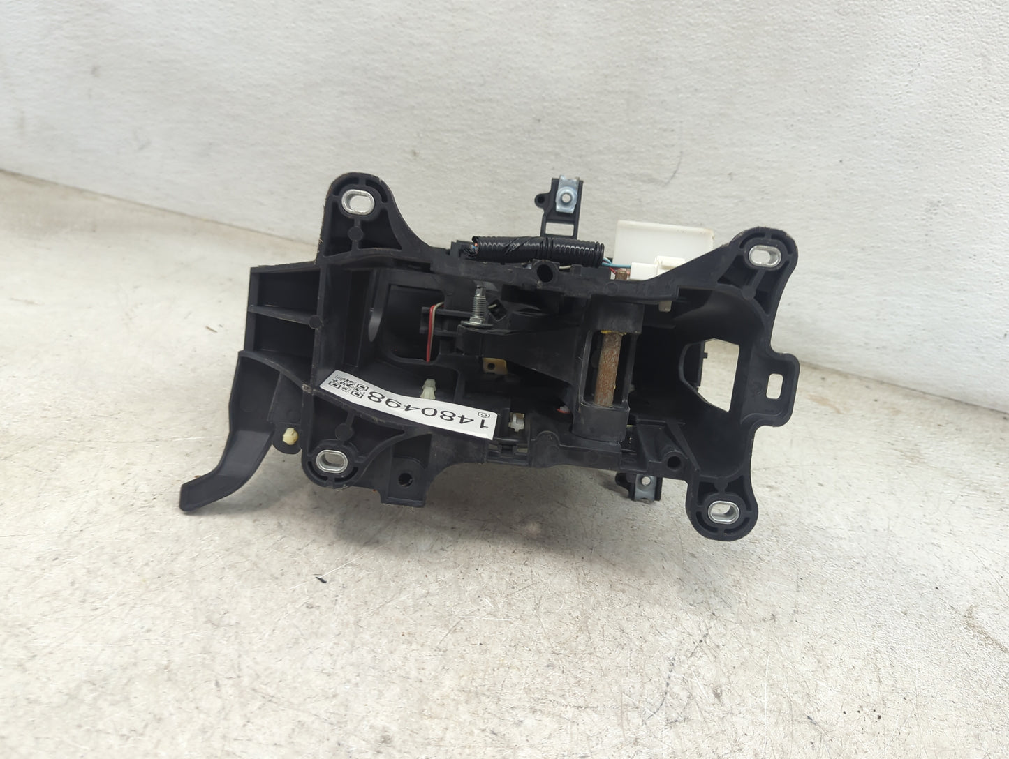 2014 Honda Accord Floor Console Assembly Shifter Black - Oemusedautoparts1.com