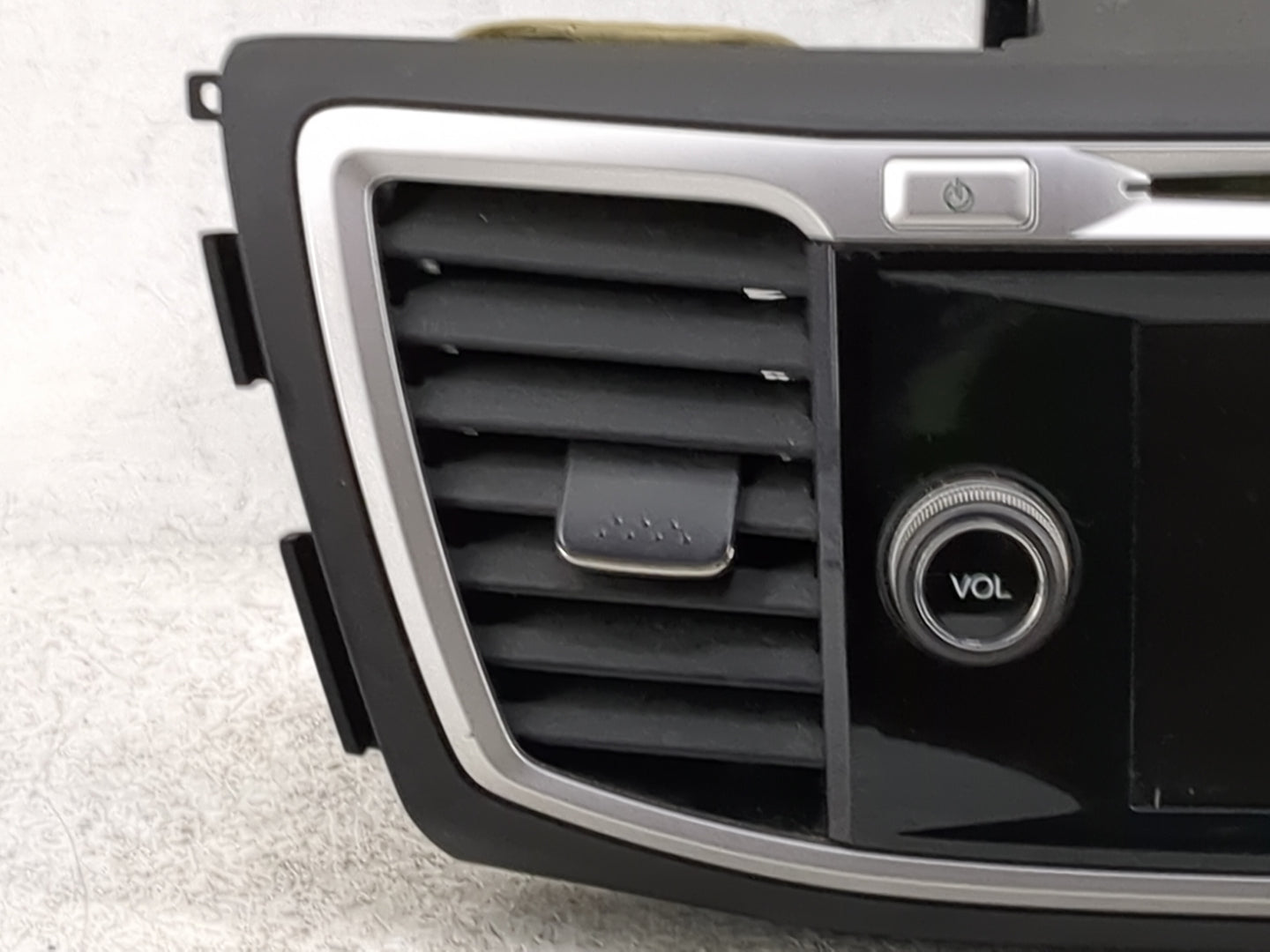 2013-2015 Honda Accord Information Display Screen 1483307 - Oemusedautoparts1.com