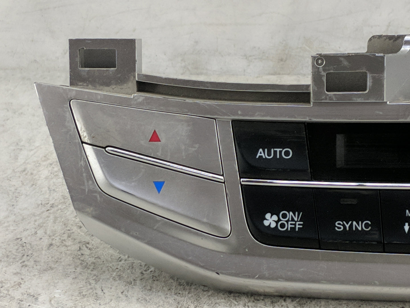 2013-2015 Honda Accord Climate Control Module Temperature AC/Heater Replacement P/N:79600T2FC411M1 Fits Fits 2013 2014 2015 