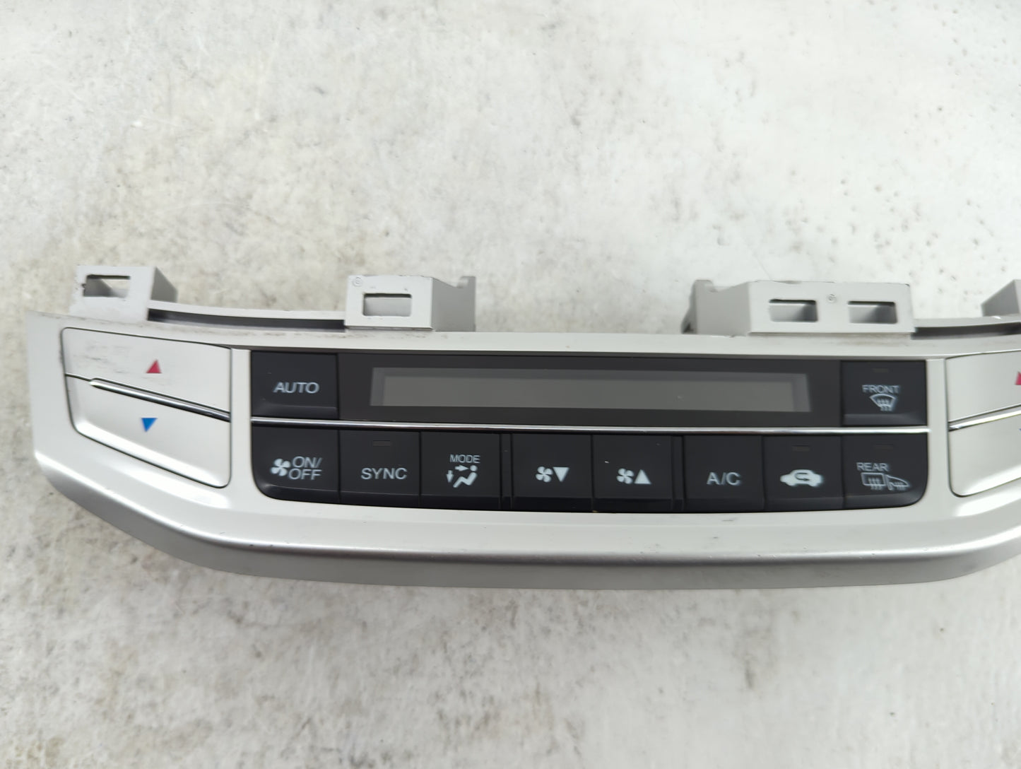 2013-2015 Honda Accord Climate Control Module Temperature AC/Heater Replacement P/N:79600T2FA411M1 Fits Fits 2013 2014 2015 