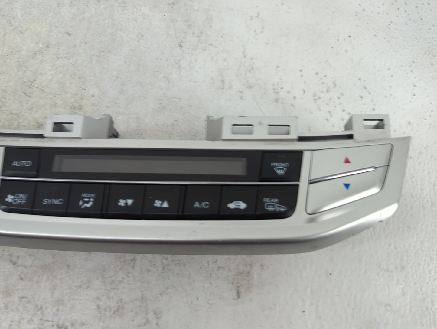 2013-2015 Honda Accord Climate Control Module Temperature AC/Heater Replacement P/N:79600T2FA411M1 Fits Fits 2013 2014 2015 