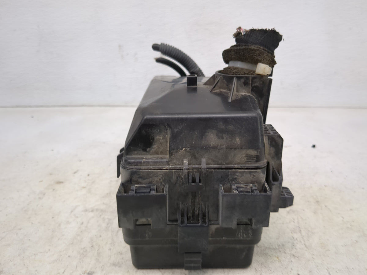 2013-2017 Honda Accord Fusebox Fuse Box Panel Relay Module P/N:03E5S1025 Fits Fits 2013 2014 2015 2016 2017 OEM Used Auto Pa