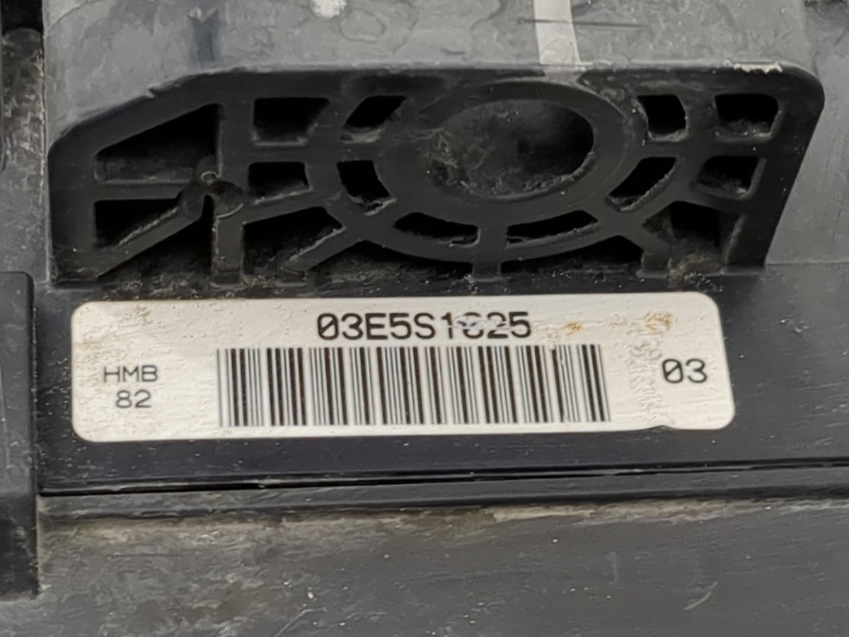 2013-2017 Honda Accord Fusebox Fuse Box Panel Relay Module P/N:03E5S1025 Fits Fits 2013 2014 2015 2016 2017 OEM Used Auto Pa