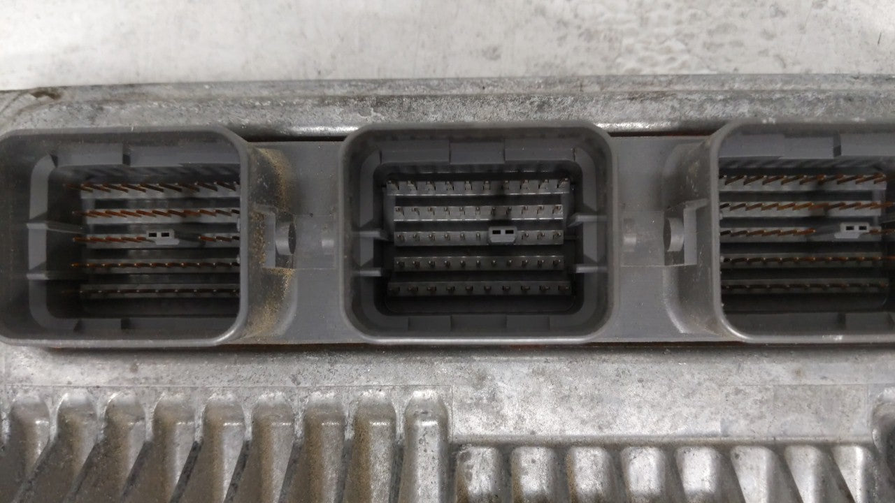 2014 Honda Accord PCM Engine Control Computer ECU ECM PCU OEM P/N:37820-5A2-B52 37820-5A2-B51 Fits OEM Used Auto Parts - Oem