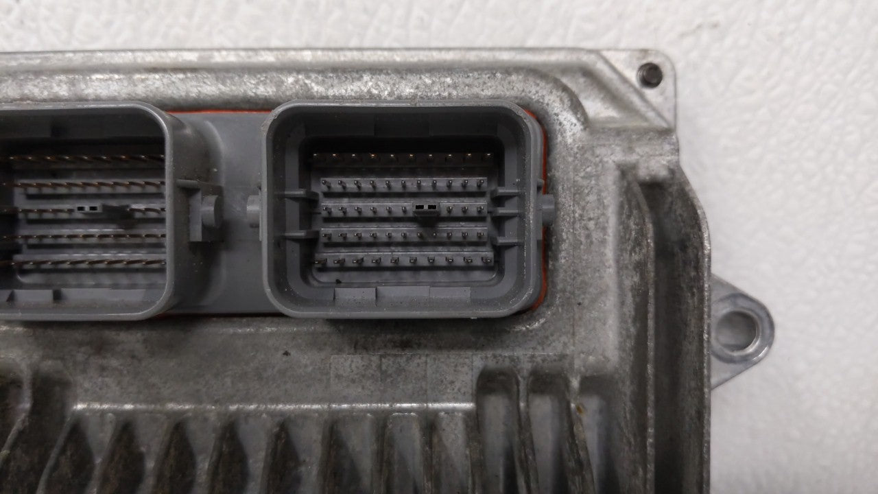 2014 Honda Accord PCM Engine Control Computer ECU ECM PCU OEM P/N:37820-5A2-B72 37820-5A3-L32, 37820-5A3-L31, 37820-5A2-B71 