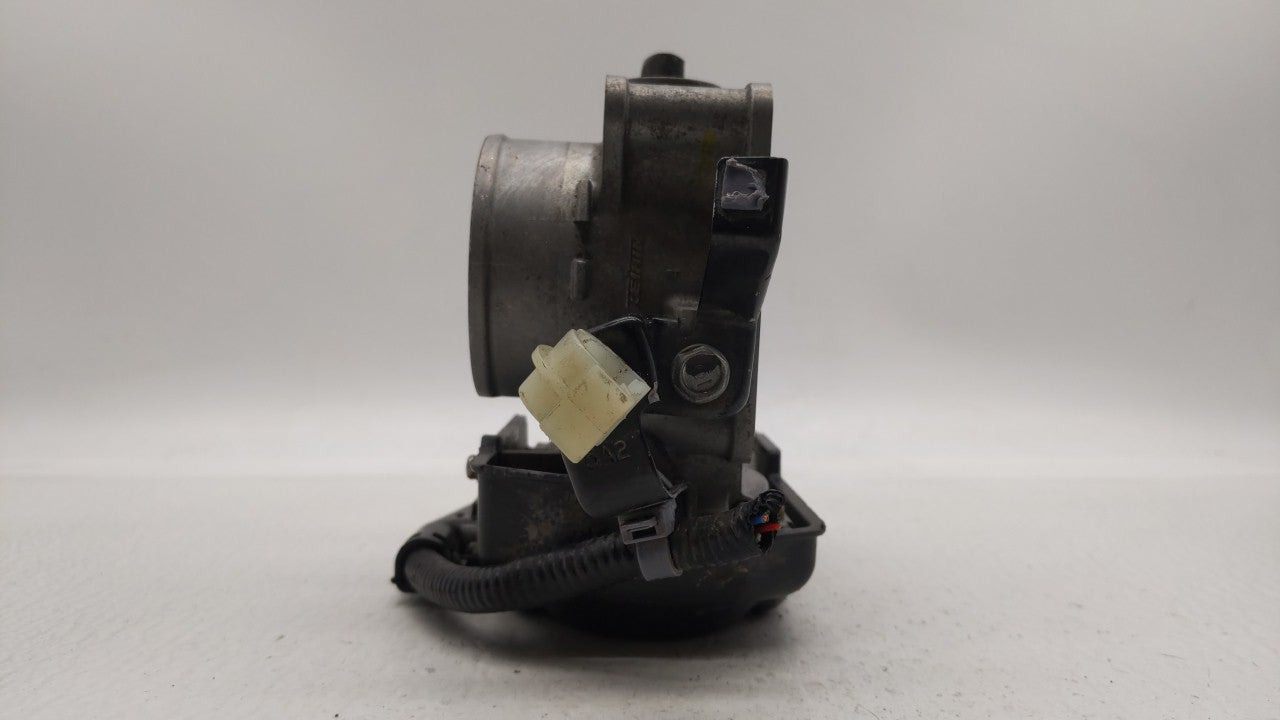 2013-2017 Honda Accord Throttle Body P/N:GMF4A Fits Fits 2013 2014 2015 2016 2017 2018 OEM Used Auto Parts - Oemusedautopart