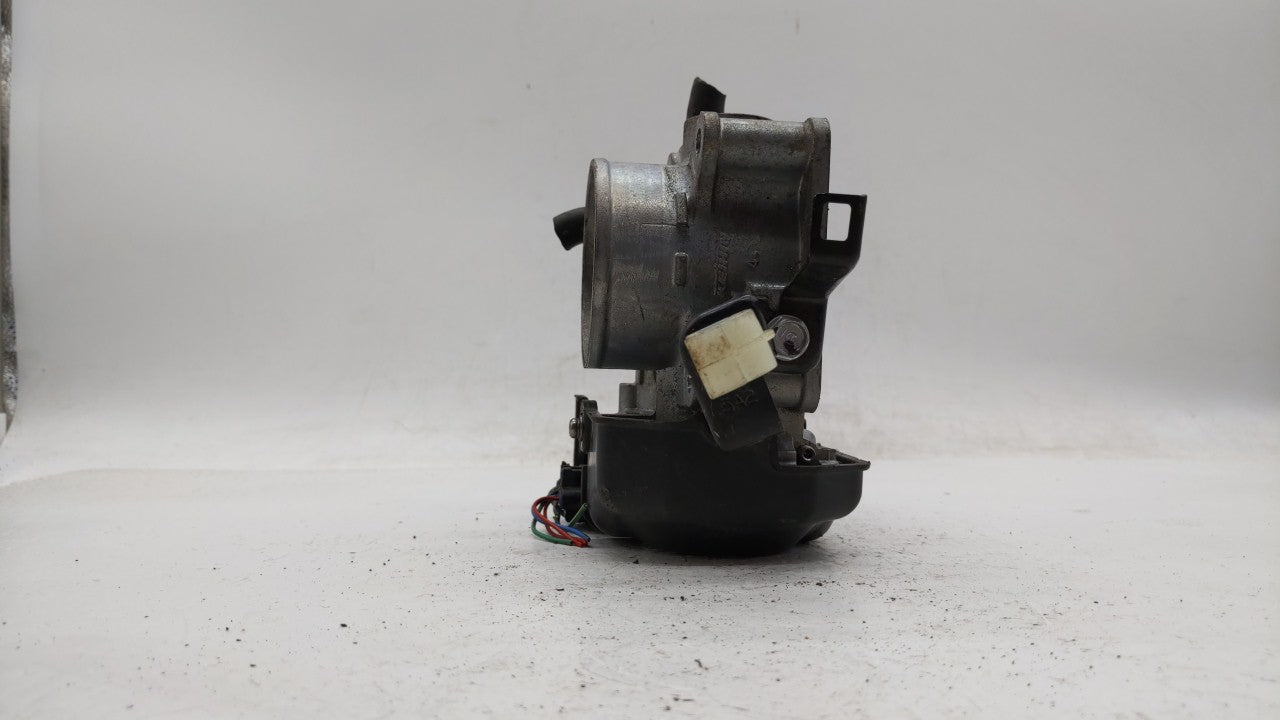 2013-2017 Honda Accord Throttle Body P/N:GMF4A Fits Fits 2013 2014 2015 2016 2017 2018 OEM Used Auto Parts - Oemusedautopart