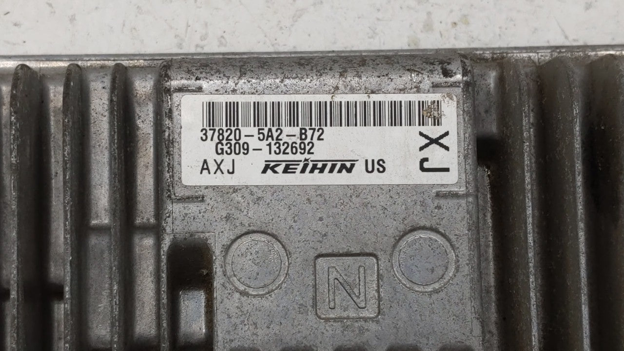 2014 Honda Accord PCM Engine Control Computer ECU ECM PCU OEM P/N:37820-5A2-B72 37820-5A3-L32, 37820-5A3-L31, 37820-5A2-B71 