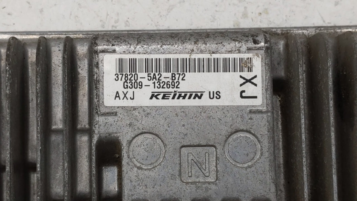 2014 Honda Accord PCM Engine Control Computer ECU ECM PCU OEM P/N:37820-5A2-B72 37820-5A3-L32, 37820-5A3-L31, 37820-5A2-B71 