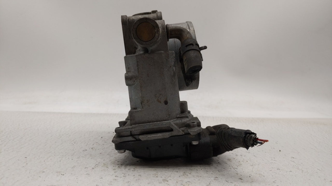 2013-2017 Honda Accord Throttle Body P/N:GMF5A Fits Fits 2013 2014 2015 2016 2017 OEM Used Auto Parts - Oemusedautoparts1.co