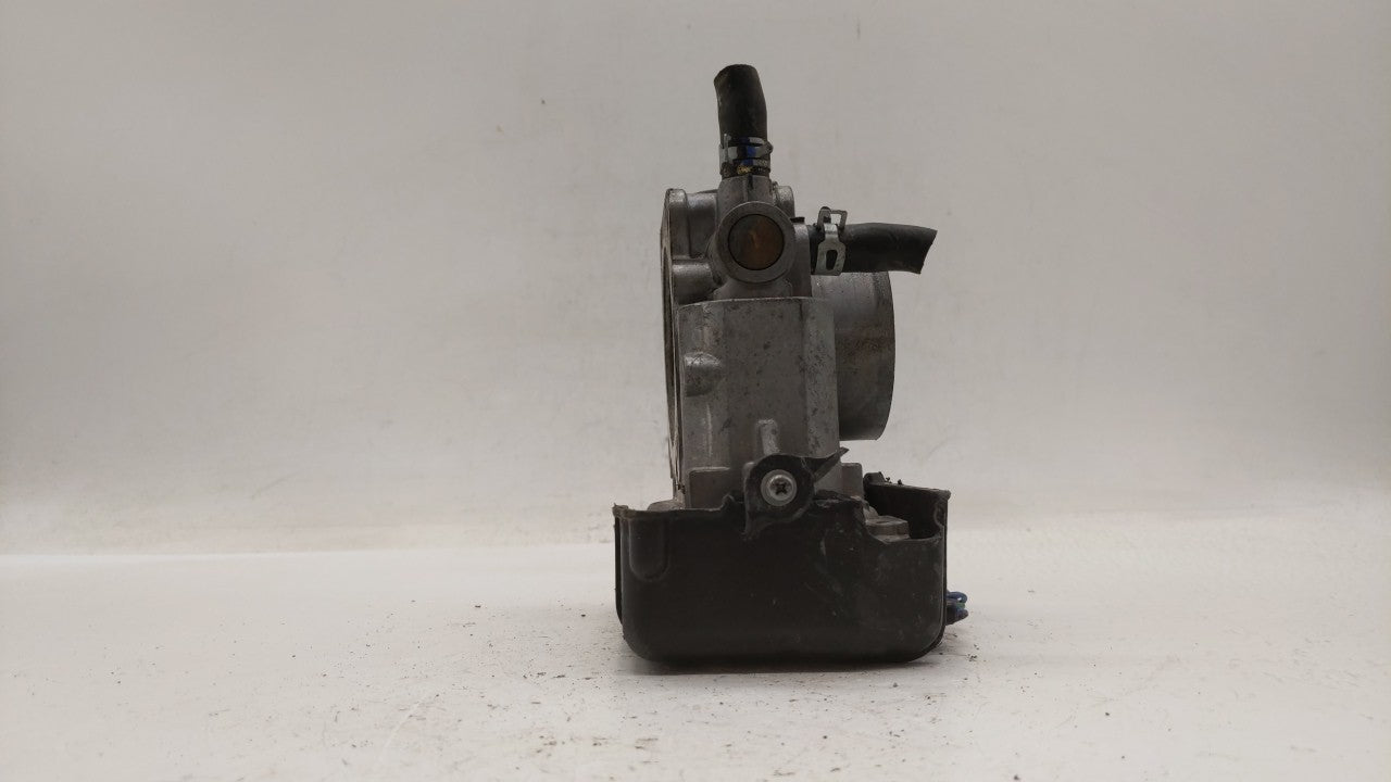 2013-2017 Honda Accord Throttle Body P/N:GMF4A Fits Fits 2013 2014 2015 2016 2017 2018 OEM Used Auto Parts - Oemusedautopart