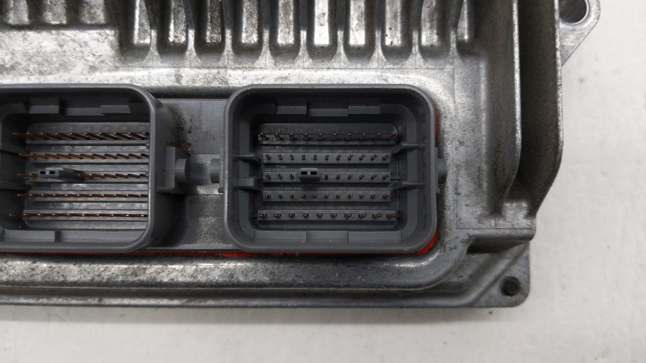 2014 Honda Accord PCM Engine Control Computer ECU ECM PCU OEM P/N:37820-5A2-B61 37820-5A2-B82 Fits OEM Used Auto Parts - Oem