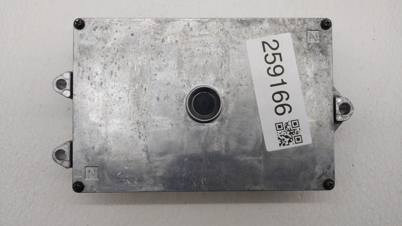 2014 Honda Accord PCM Engine Control Computer ECU ECM PCU OEM P/N:37820-5A2-B61 37820-5A2-B82 Fits OEM Used Auto Parts - Oem