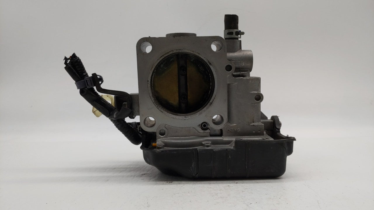 2013-2017 Honda Accord Throttle Body P/N:GMF4A Fits Fits 2013 2014 2015 2016 2017 2018 OEM Used Auto Parts - Oemusedautopart