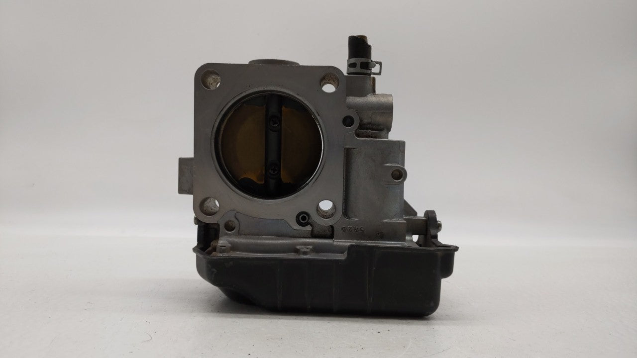 2013-2017 Honda Accord Throttle Body P/N:GMF4A Fits Fits 2013 2014 2015 2016 2017 2018 OEM Used Auto Parts - Oemusedautopart