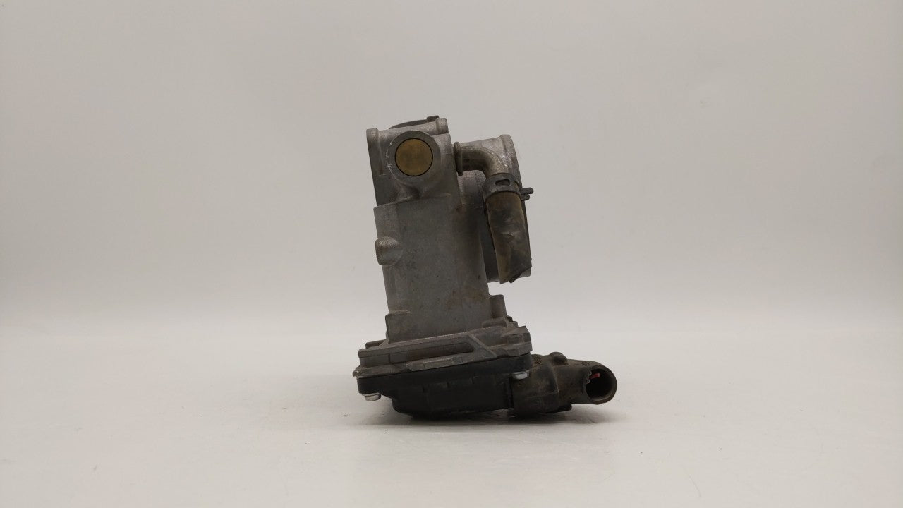 2013-2017 Honda Accord Throttle Body P/N:GMF5A Fits Fits 2013 2014 2015 2016 2017 OEM Used Auto Parts - Oemusedautoparts1.co