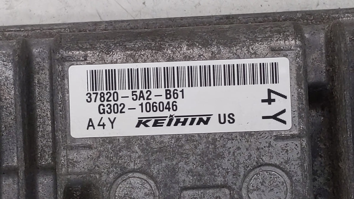 2014 Honda Accord PCM Engine Control Computer ECU ECM PCU OEM P/N:37820-5A2-G61 37820-5A2-B62, 37820-5A2-B61 OEM Used Auto P