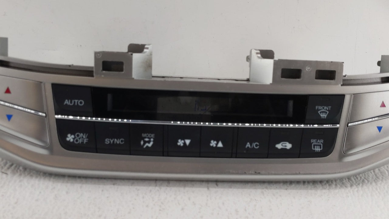 2013-2015 Honda Accord Climate Control Module Temperature AC/Heater Replacement P/N:79600T2FA611M1 Fits Fits 2013 2014 2015 