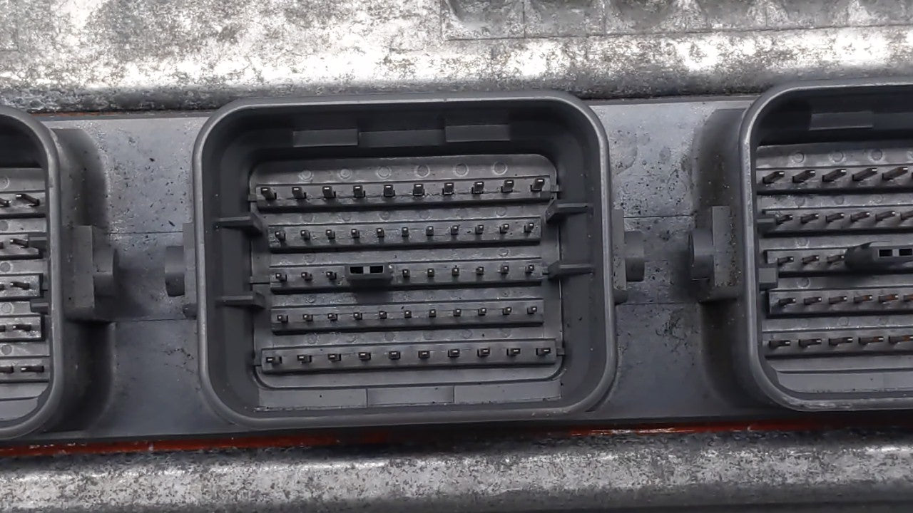 2014 Honda Accord PCM Engine Control Computer ECU ECM PCU OEM P/N:37820-5A3-L31 37820-5A3-L32 Fits OEM Used Auto Parts - Oem