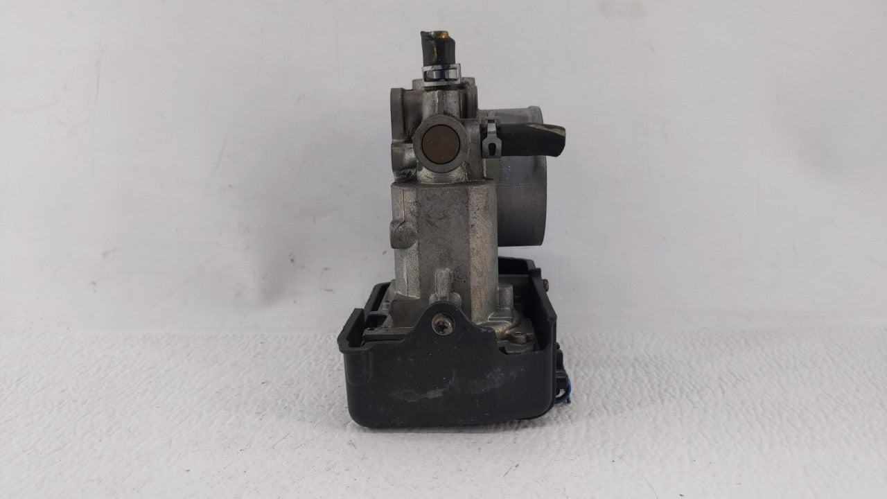2013-2017 Honda Accord Throttle Body P/N:GMF4A Fits Fits 2013 2014 2015 2016 2017 2018 OEM Used Auto Parts - Oemusedautopart