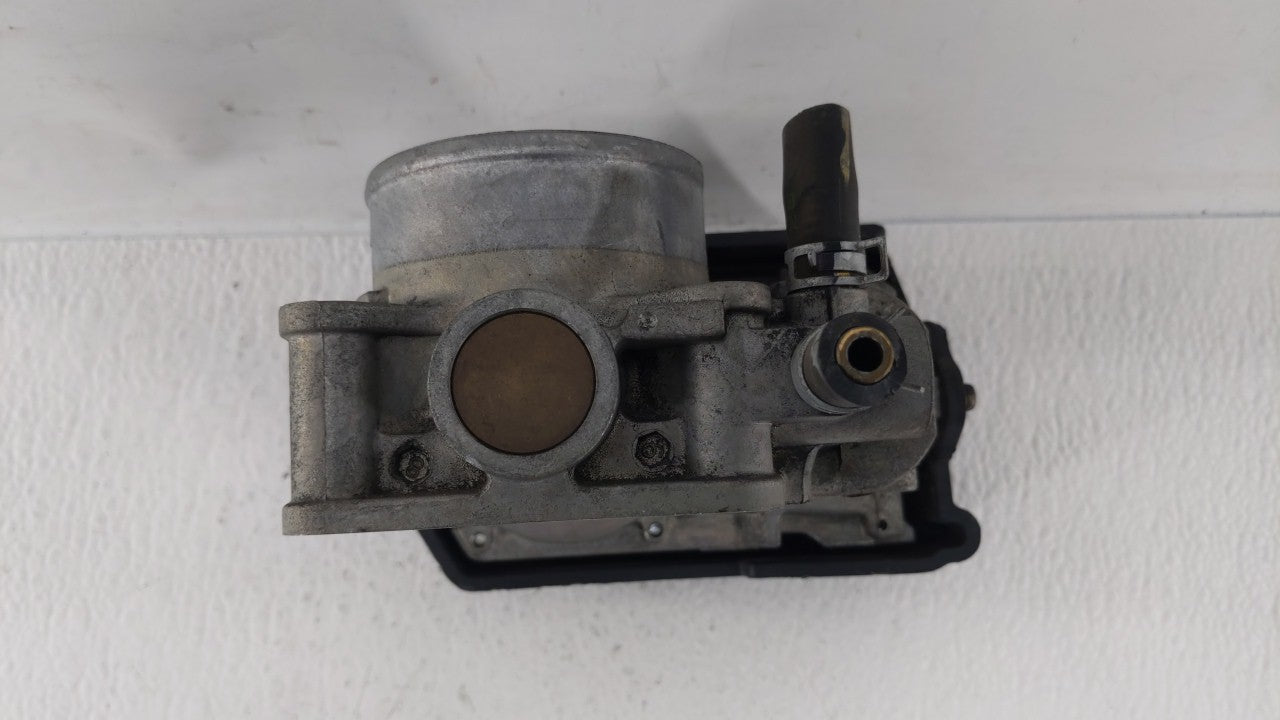 2013-2017 Honda Accord Throttle Body P/N:GMF4A Fits Fits 2013 2014 2015 2016 2017 2018 OEM Used Auto Parts - Oemusedautopart